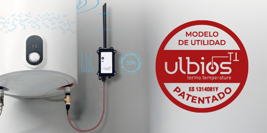 Dispositivo ULBIOS TT instalado en termo eléctrico con visualización de temperatura digital y conectividad NB-IoT para control de Legionella